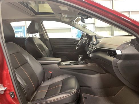 Used 2021 Nissan Altima 2.5 SR w/ SR Premium Package image 20