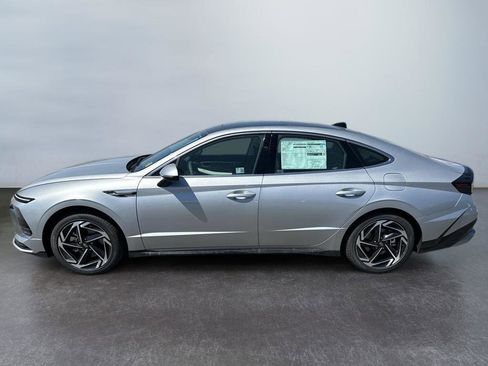 New 2024 Hyundai Sonata SEL w/ Convenience Package image 2