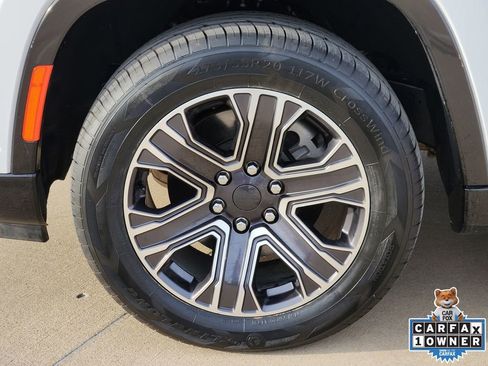 Used 2024 Jeep Wagoneer Series II image 15