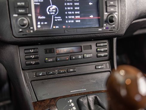 Used 2001 BMW 330Ci Convertible image 27