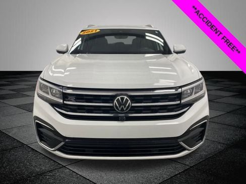 Used 2021 Volkswagen Atlas Cross Sport SEL Premium image 2