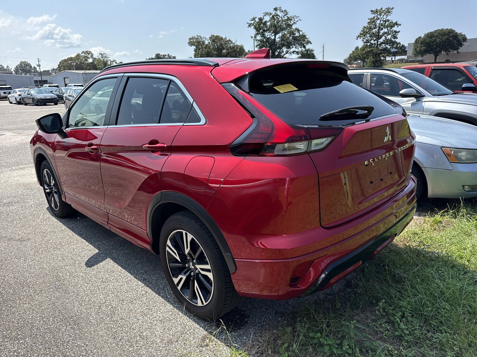 Used 2025 Mitsubishi Eclipse Cross SEL AWD/4WD image 3