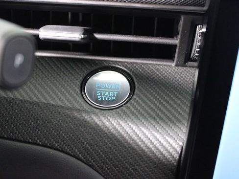 Used 2025 Ford Mustang Mach-E Select w/ Comfort Package Lite image 16