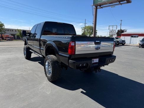 Used 2015 Ford F250 Platinum w/ FX4 Off-Road Package AWD/4WD image 4