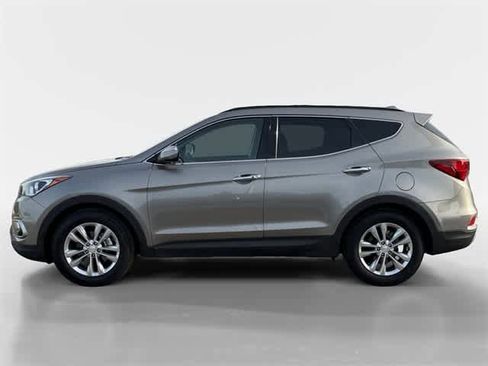 Used 2018 Hyundai Santa Fe Sport 2.0T image 8