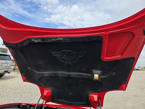 Used 1998 Chevrolet Corvette Convertible image 28