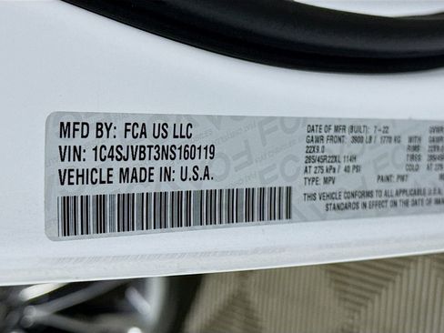 Used 2022 Jeep Wagoneer Series II w/ Premium Group I image 39