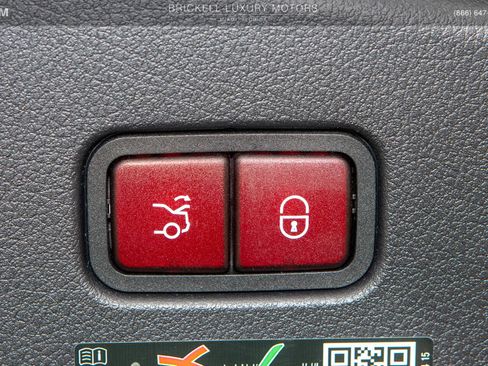 Used 2024 Mercedes-Benz CLE 450 4MATIC Coupe image 14