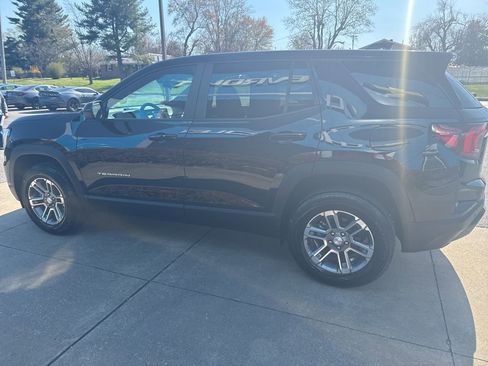 Used 2026 GMC Terrain Elevation image 4