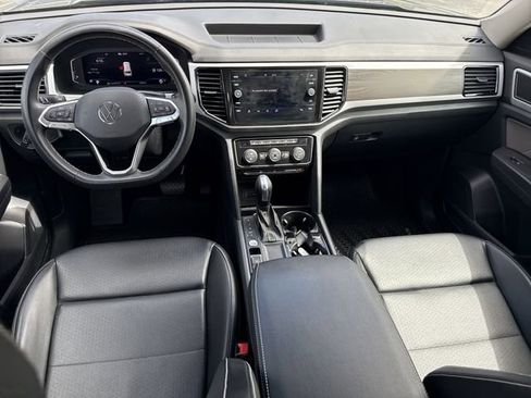 Used 2022 Volkswagen Atlas SE image 17