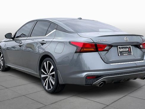 Used 2022 Nissan Altima 2.5 SR image 11