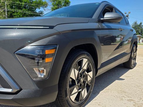Used 2025 Hyundai Kona SEL FWD image 27