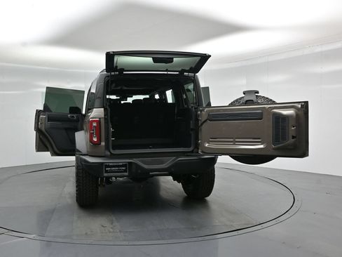 New 2026 Ford Bronco Badlands AWD/4WD image 31