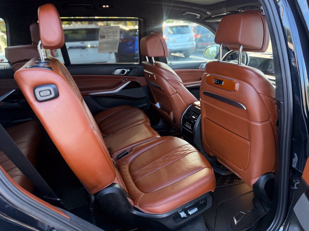 Used 2024 BMW X7 xDrive40i w/ M Sport Package AWD/4WD image 20