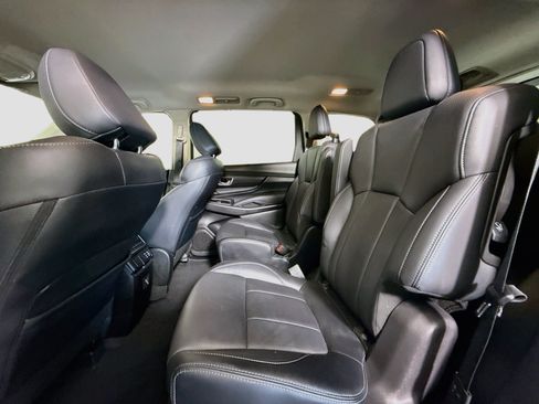 Used 2023 Subaru Ascent Limited AWD/4WD image 25