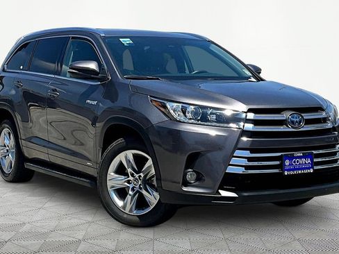 Used 2018 Toyota Highlander Limited AWD/4WD image 1