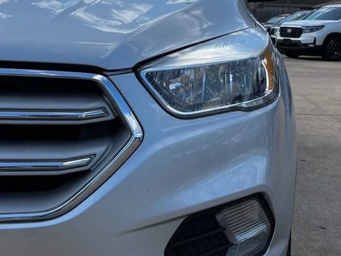 Used 2019 Ford Escape SE FWD image 13
