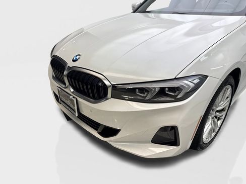 Used 2023 BMW 330i Sedan w/ Driving Assistance Package RWD image 16