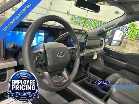 New 2026 Ford F350 XLT w/ XLT Premium Package AWD/4WD image 13