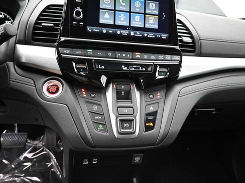 New 2026 Honda Odyssey EX-L image 9