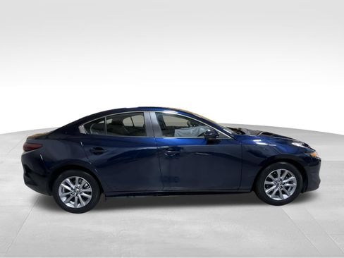 Certified 2022 MAZDA MAZDA3 s FWD image 3