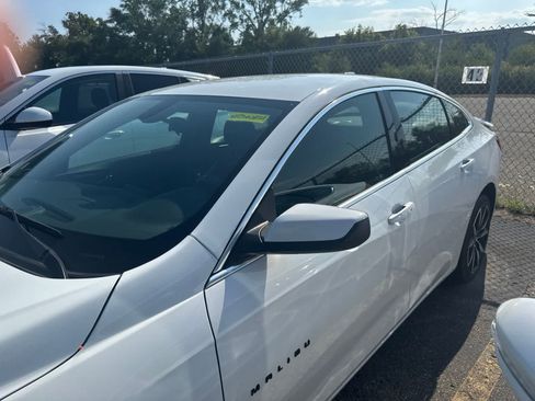 Used 2022 Chevrolet Malibu RS FWD image 20