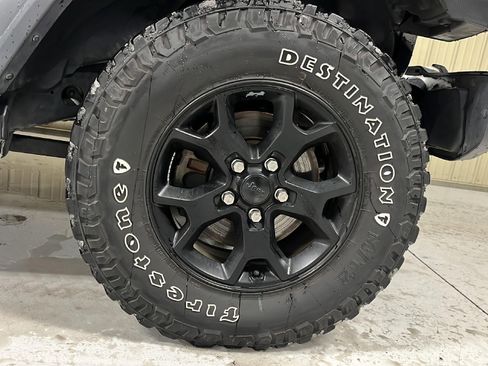 Used 2021 Jeep Wrangler Unlimited Sport image 26