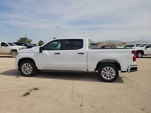 Used 2024 Chevrolet Silverado 1500 Custom RWD image 5