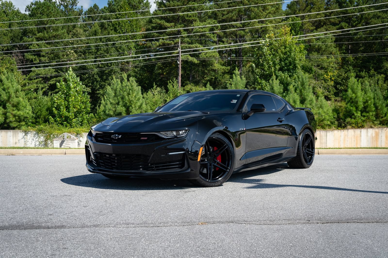 Used 2021 Chevrolet Camaro SS RWD image 1