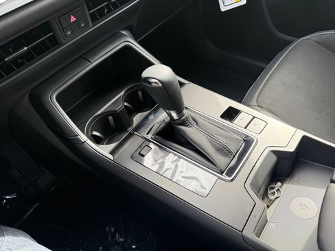 New 2026 MAZDA CX-5 Preferred AWD/4WD image 13