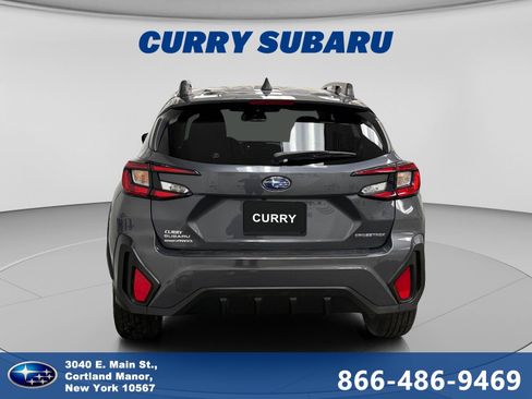 Used 2024 Subaru Crosstrek 2.0i Premium AWD/4WD image 4