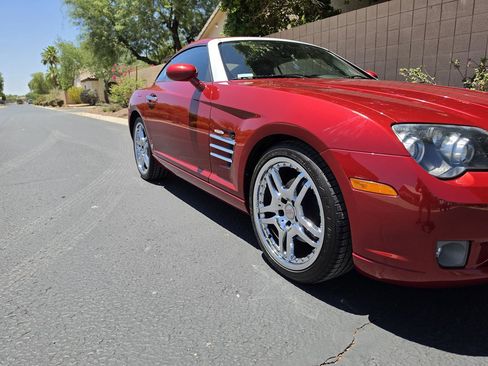 Used 2004 Chrysler Crossfire Coupe RWD image 25