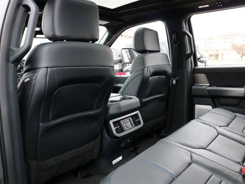 New 2026 Ford F250 Platinum w/ Tremor Off-Road Package image 26