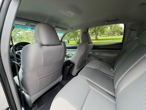 Used 2013 Toyota Tacoma 4x4 Double Cab w/ TRD Off-Road Pkg image 13