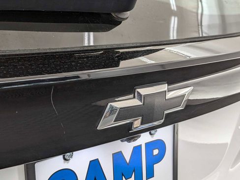 Used 2022 Chevrolet Bolt EUV Premier w/ Sun & Sound Package image 11