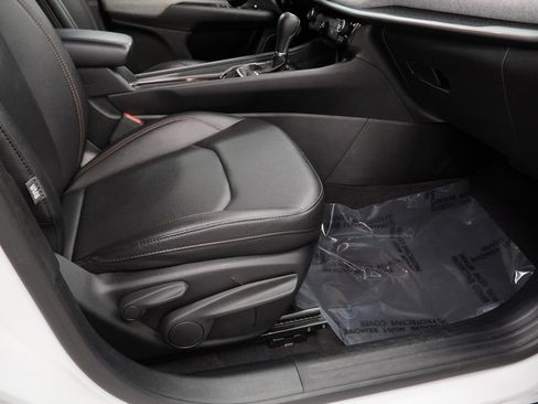 Certified 2024 Jeep Compass Latitude image 48