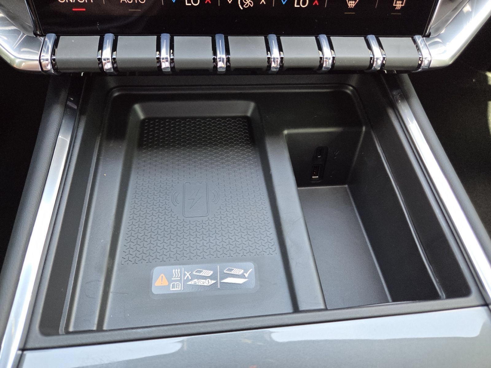 New 2026 GMC Acadia Elevation FWD image 12