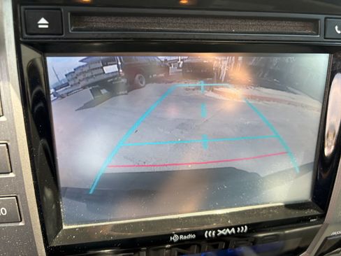 Used 2015 Toyota Tundra Platinum AWD/4WD image 12