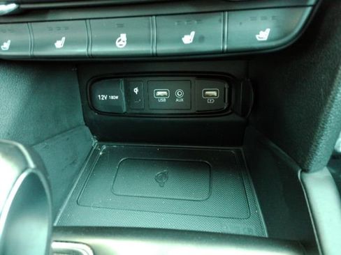 Used 2020 Hyundai Santa Fe Limited image 52