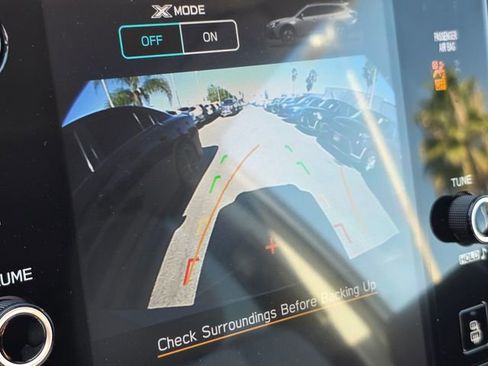 Certified 2022 Subaru Outback Premium image 30