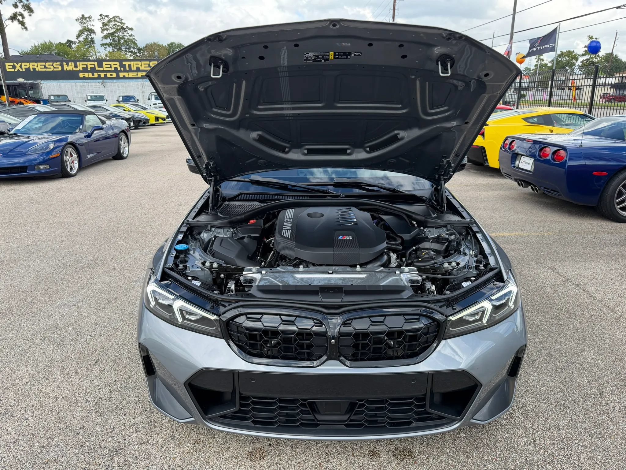 Used 2025 BMW M340i xDrive w/ Parking Assistance Package AWD/4WD image 46