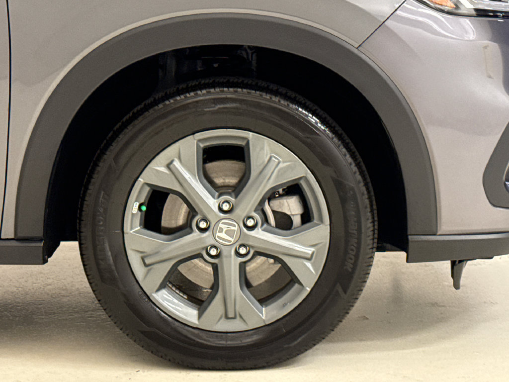 Certified 2026 Honda HR-V LX image 6