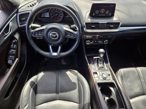 Used 2017 MAZDA MAZDA3 Touring image 12