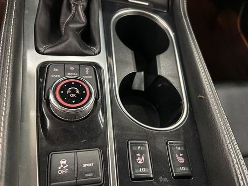 Used 2023 Nissan Maxima SL FWD image 18