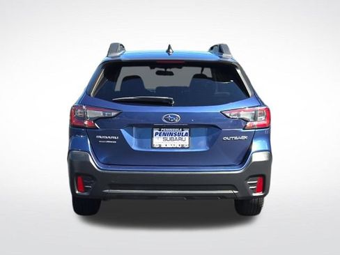 Used 2021 Subaru Outback Premium AWD/4WD image 7