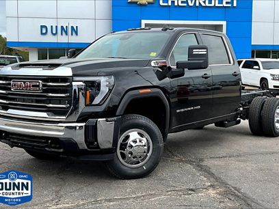 New 2026 GMC Sierra 3500 SLE w/ SLE Convenience Package