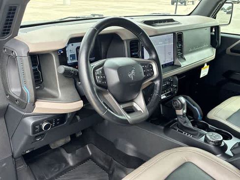 Used 2024 Ford Bronco Wildtrak AWD/4WD image 2