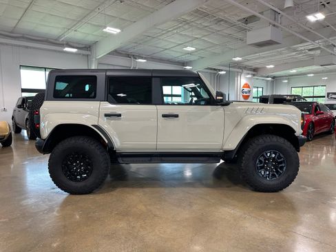 Used 2026 Ford Bronco Raptor AWD/4WD image 9
