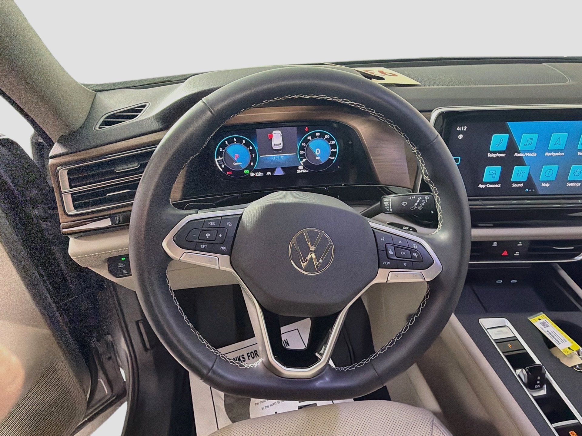 Certified 2024 Volkswagen Atlas SE FWD image 11