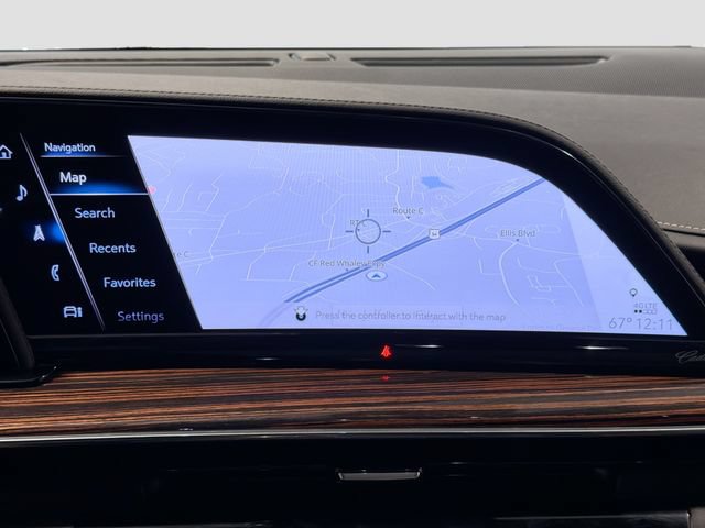 Certified 2023 Cadillac Escalade Premium Luxury w/ LPO, Floor Liner Package AWD/4WD image 11